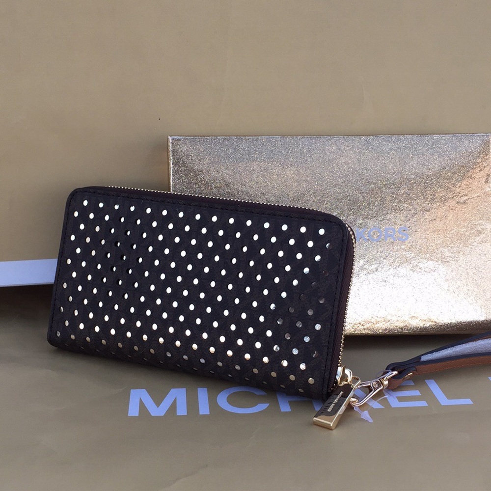 🌹🌟LAst #1🌹Michael Kors Giftables Wallet Brown🌹 - Picture 6 of 6